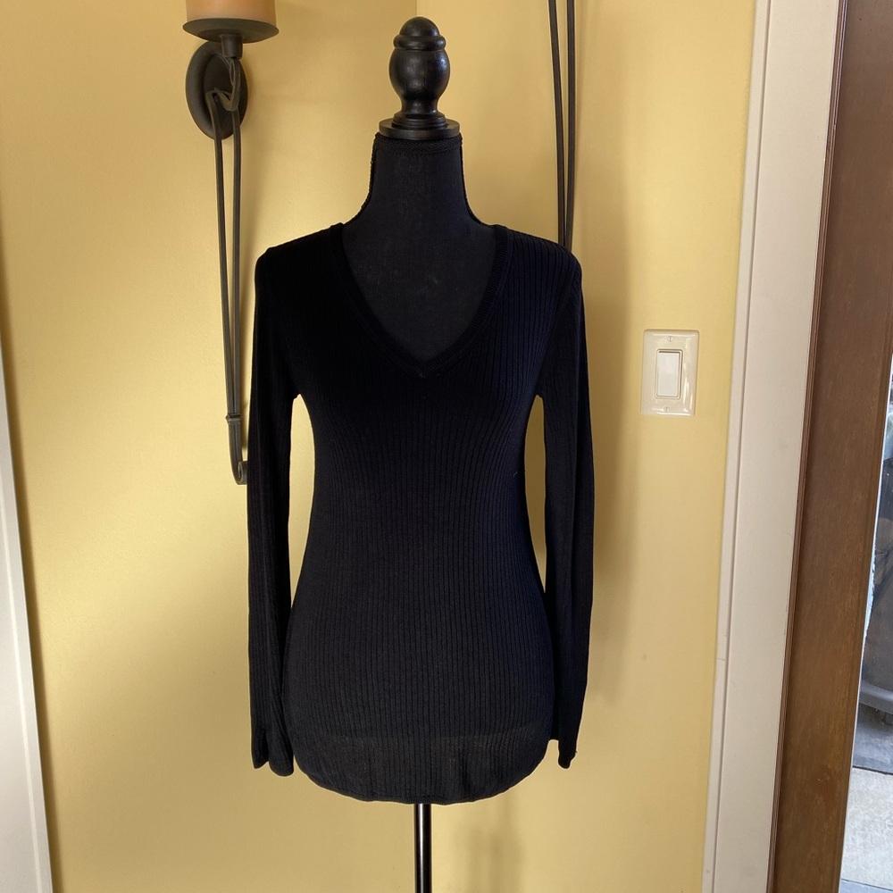 Guess black reversed V neck!